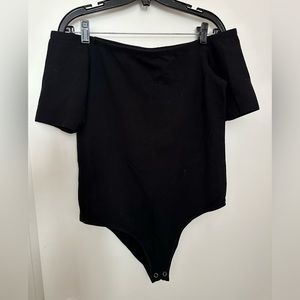 Torrid off shoulder black bodysuit size 0